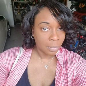 Meet your Posher, Gwendolyn